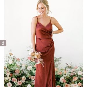 BRAND NEW FORMAL DRESS